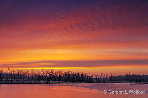 Irish Creek Sunrise_32034.jpg - Photographed near Kilmarnock, Ontario, Canada.